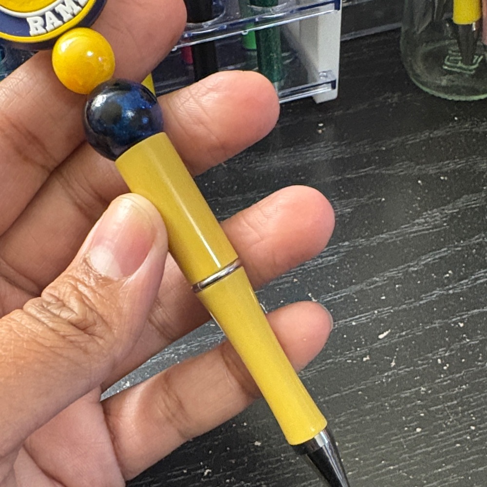 Los Angeles Rams Beaded Pen - Picture 3 of 5